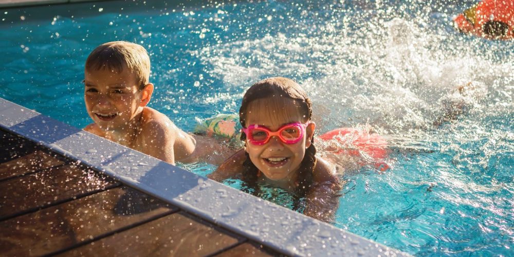 kids swimming