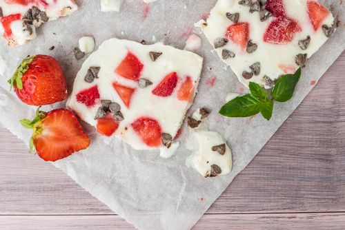 Strawberry Chocolate Greek Yogurt Bark recipe